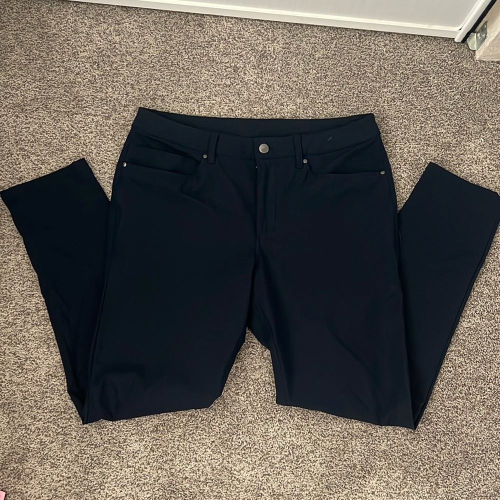 Men’s Lululemon Pants Size 32